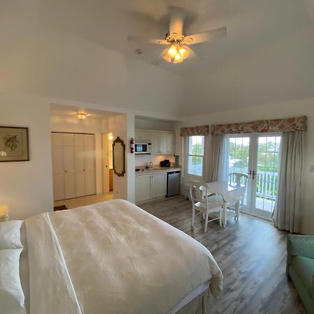 Edgehill Manor Guest House Гамильтон Экстерьер фото